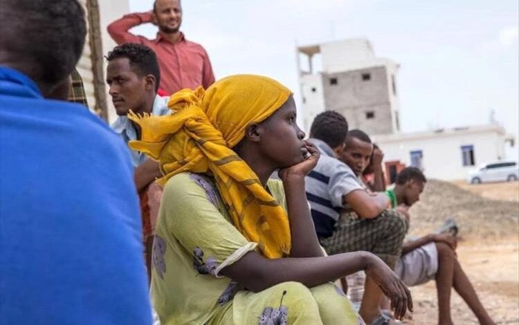وصول دفعة جديدة من المهاجرين الأفارقة إلى شبوة والشرطة تُلقي القبض عليهم