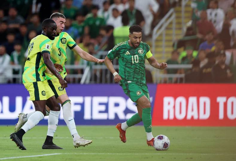سالم الدوسري نجم المنتخب السعودي