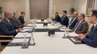 اللواء الزُبيدي يبحث مع السفير الهندي آفاق التعاون المشترك في الجوانب الأمنية والخدمية