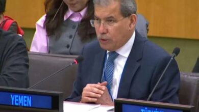 اليمن يدعو إلى تحرك دولي لوقف تجنيد الأطفال من قِبل مليشيا الحوثي