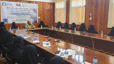 تنظيم دورة تدريبية بسيئون بعنوان "هندسة أوامر الذكاء الاصطناعي"