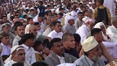 خطيب العيد في سيئون يؤكد أهمية توحيد الصف الوطني لإنهاء معاناة المواطنين والتصدي لمشروع الحوثي