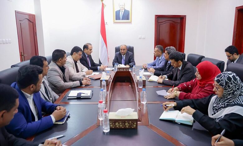 رئيس الوزراء يوجه بتكامل الجهود ورفع مستوى التنسيق القطاعي لمكافحة الأوبئة والحميات