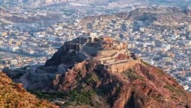 فروع الأحزاب في تعز تطالب بمحاسبة الفاسدين وتفعيل الرقابة ورفع الحماية عن المفسدين