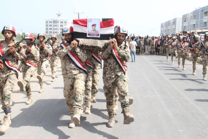 فيديو| المقاومة الوطنية تشيّع الشهيد البطل العقيد الجعفري