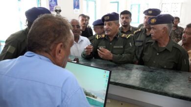 فيديو| تدشين السجل المدني الإلكتروني في مركزي الإصدار الآلي بالمخا والخوخة