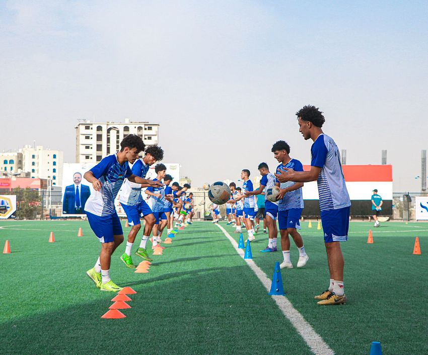 منتخبنا الوطني تحت 23 عامًا يواصل معسكره الداخلي بمأرب وتنظيم يوم إعلامي ضمن البرنامج الإعدادي
