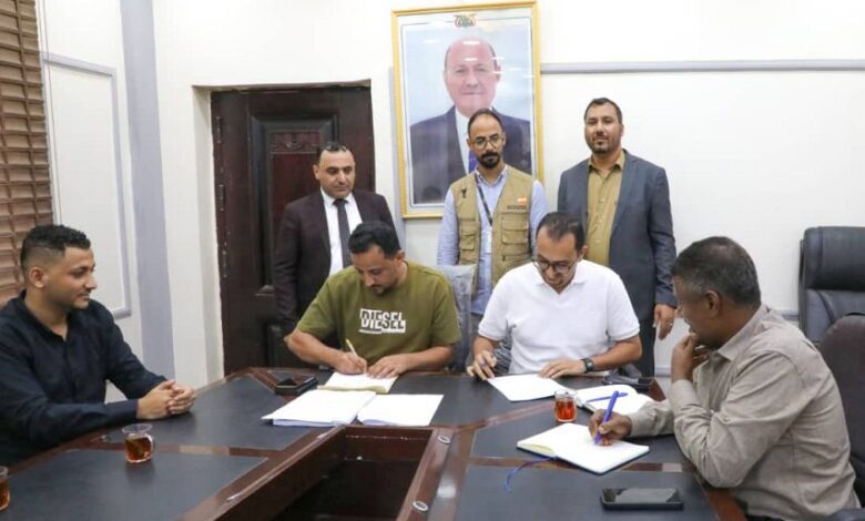 وزارة الشباب والرياضة توقع مذكرة تفاهم مع منظمة شباب بلا حدود