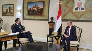 وزير الخارجية يبحث مع القائم بأعمال السفارة الأمريكية دعم جهود الحكومة اليمنية