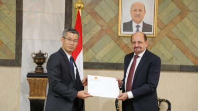 وزير الخارجية يتسلّم نسخة من أوراق اعتماد السفير الفيتنامي