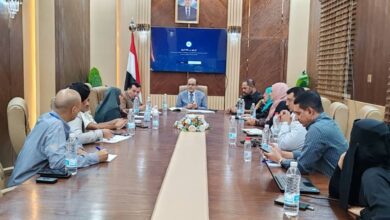 وزير الصحة يترأس اجتماعاً موسعاً للجنة الحدث الطبية