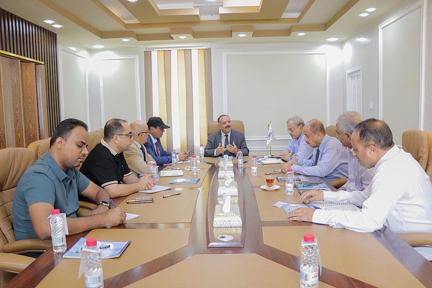 وزير النقل يناقش ترتيبات تسريع تشغيل رحلات شركات الطيران الخاصة الاستثمارية