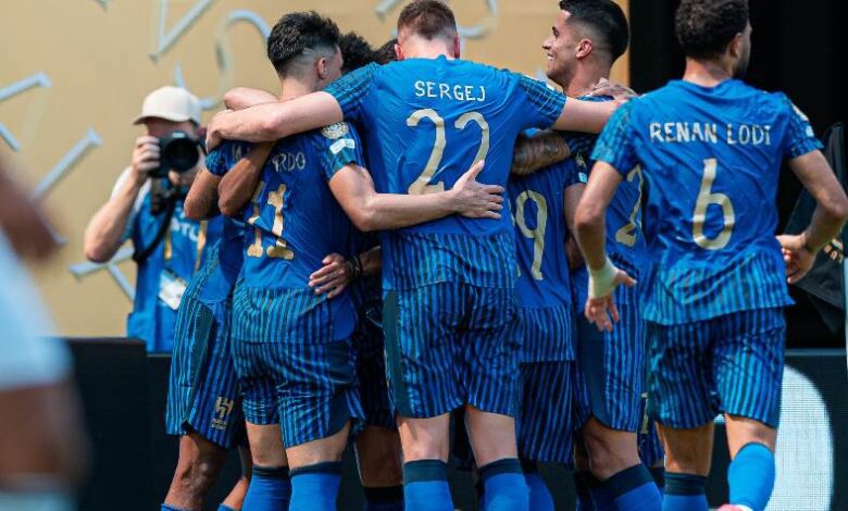 الهلال
