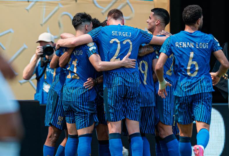 الهلال