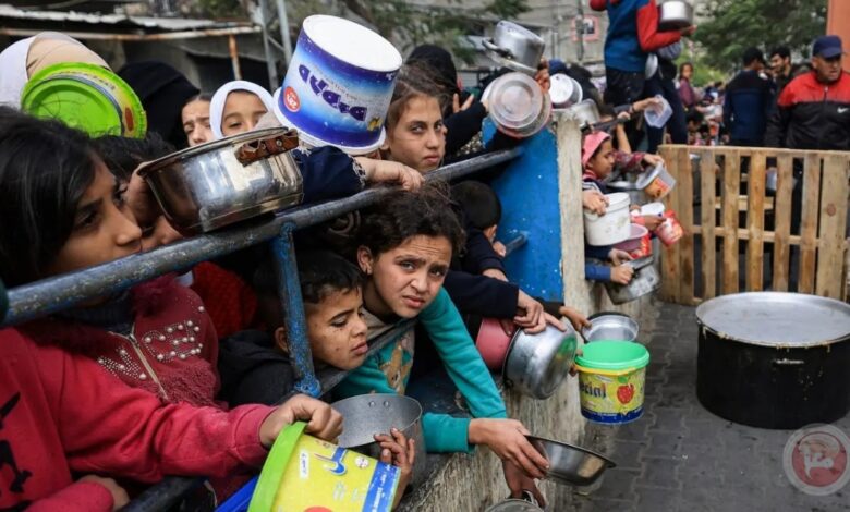 بينهم طفلان.. 6 وفيات جديدة بالمجاعة خلال 24 ساعة