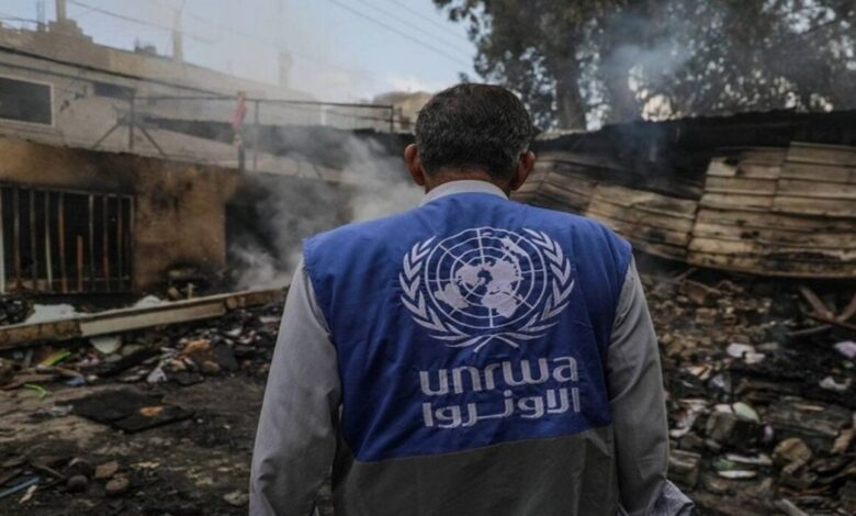 موظفونا والأطباء يصابون بالإغماء من الجوع في غزة