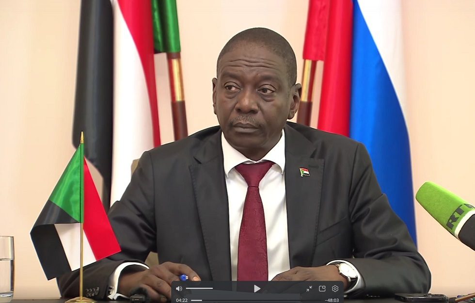 سفير السودان لدى روسيا يناشد الدول والمنظمات الدولية عدم الاعتراف بحكومة قوات الدعم السريع