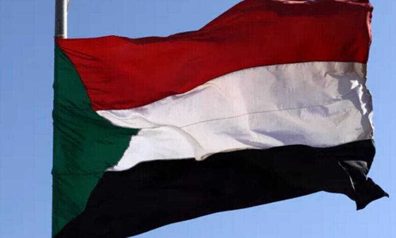 مراسل RT: بعثة من الخارجية السودانية وصلت إلى مدينة الكفرة الليبية تمهيدا لإعادة افتتاح مقر القنصلية
