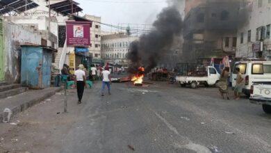 اخبار-حضرموت-|-#احتجاجات-غاضبة-تشل-مدينة-#المكلا-وسط-مطالبات-بإقالة-الفاسدين-وتحسين-الخدمات