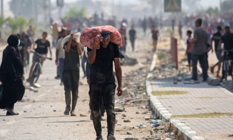 10 شهداء جراء استهداف الاحتلال منتظري المساعدات شمال غرب غزة
