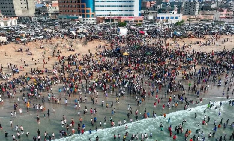 اخبار-حضرموت-|-#خفر-السواحل-بـ-#حضرموت-يشيد-بوعي-المواطنين-والزوار-ويجدّد-التحذيرات