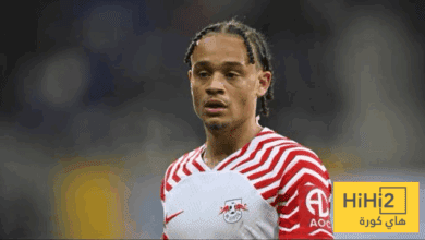 من هو تشافي سيمونز المراقب من الهلال والأهلي؟
