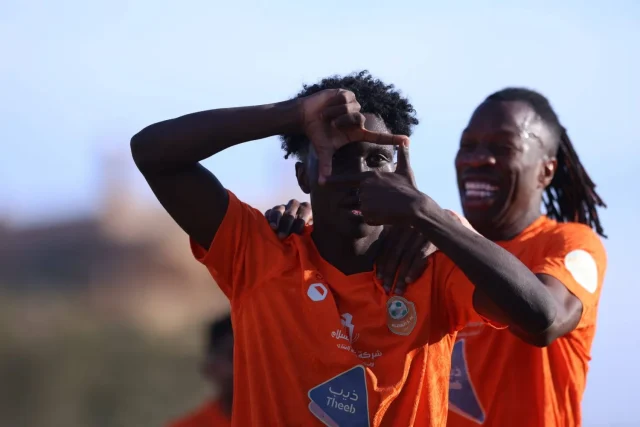 صراع بين الشباب والاتحاد على لاعب الزلفي