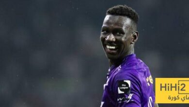 من الأفضل لمروان الصحفي .. بلاكبيرن الإنجليزي أم أنتويرب البلجيكي؟