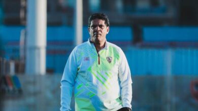 أيمن الرمادي