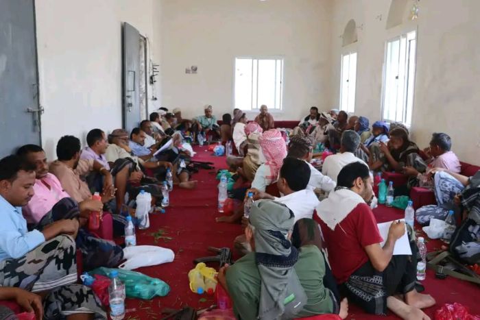 اجتماع بالوازعية يقر حظر إطلاق النار في الأعراس وفرض غرامات على المخالفين