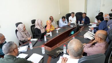 اجتماع صحي بعدن يناقش الترتيبات النهائية لحملة التحصين ضد شلل الأطفال