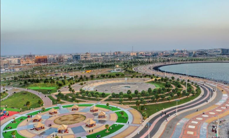 19 مشروعًا مائيًا وبيئيًا في جازان بـ1.5 مليار ريال لتعزيز البنية التحتية