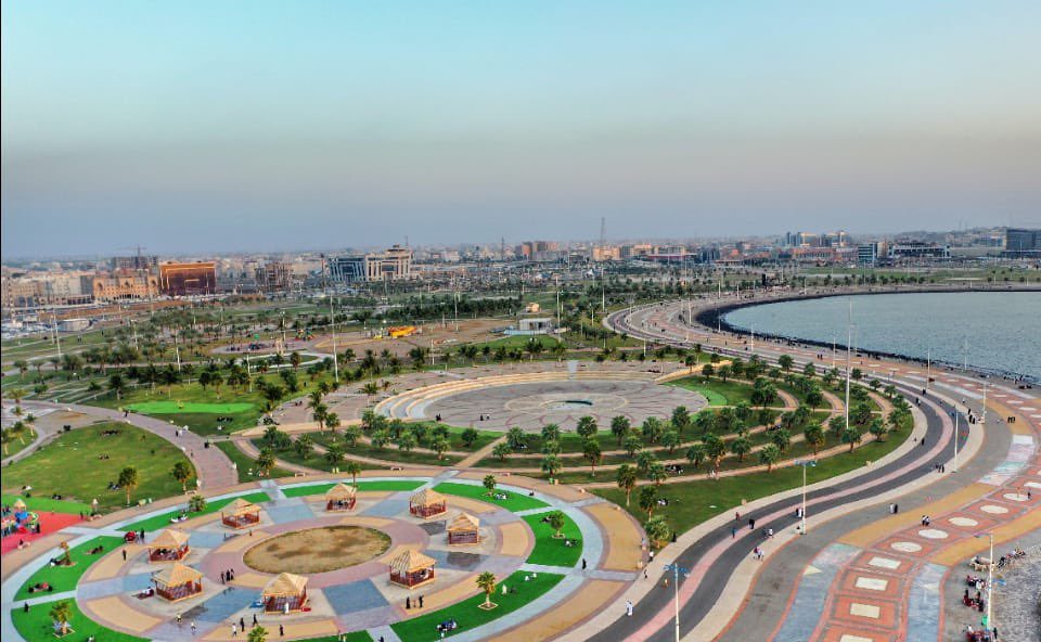 19 مشروعًا مائيًا وبيئيًا في جازان بـ1.5 مليار ريال لتعزيز البنية التحتية