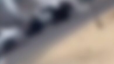 القبض على شخص لإتلافه محلًا تجاريًا في جدة