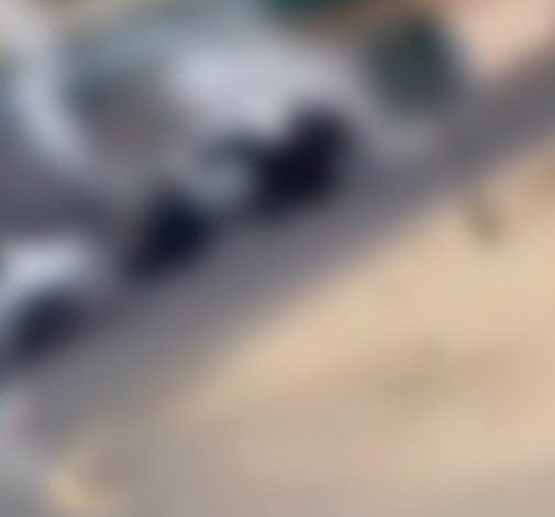 القبض على شخص لإتلافه محلًا تجاريًا في جدة