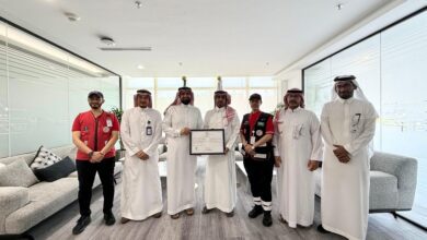 الهلال الأحمر يُمنح شهادة الامتثال للسلامة الإسعافية لـ التخصصات الصحية بجدة