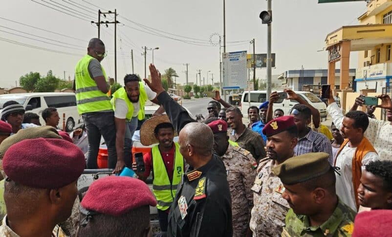 انقطاع الكهرباء في شمال وشرق السودان يفاقم المعاناة وسط تحذيرات من كارثة صحية