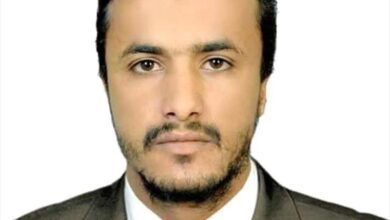 أسرة الكاتب والناشط مانع سليمان تنفي مزاعم "تشويهية" حول أسباب اعتقاله بمأرب