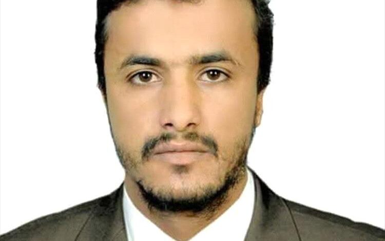 أسرة الكاتب والناشط مانع سليمان تنفي مزاعم "تشويهية" حول أسباب اعتقاله بمأرب