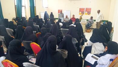 أمين محلي زنجبار يدشن دورة العاملين الصحيين المشاركين بحملة التحصين ضد شلل الأطفال