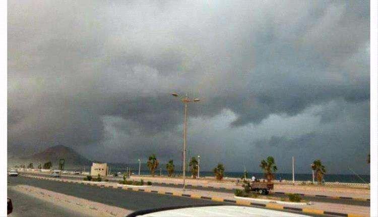 الأرصاد يحذر من أمطار ورياح في عدد من المناطق الساحلية والجبلية