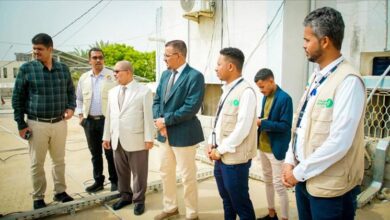 الأمين العام لمحلي حضرموت يدشن مشاريع الطاقة الشمسية لثلاثة مراكز صحية بالمكلا