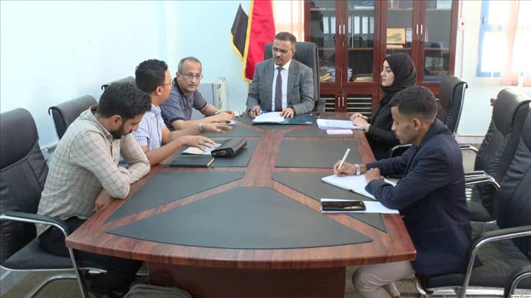 الأمين العام لمحلي حضرموت يشيد بالمبادرات الشبابية لمؤسسة حضرموت للثقافة