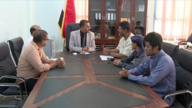 الأمين العام لمحلي حضرموت يلتقي قيادة جمعية السياحة والسفر ويؤكد دعم السلطة للنهوض بالقطاع السياحي
