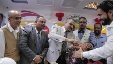 الأمين العام  يدشن الحملة الوطنية الطارئة للتحصين ضد شلل الأطفال في حضرموت
