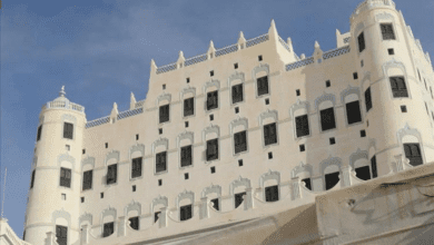 البرنامج السعودي لإعمار اليمن يرمّم «قصر سيئون» التاريخي في حضرموت