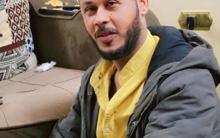 الصحفي بن المغني: القضية الجنوبية والجنوب يمران بمرحلة تاريخية وصعبة وهذا طوق النجاة الأخير