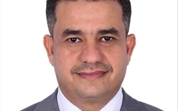 الصحفي سمير النمري: الحوثيون يصفّون شيخًا تجاوز الثمانين عامًا رغم تاريخه في مناصرة غزة