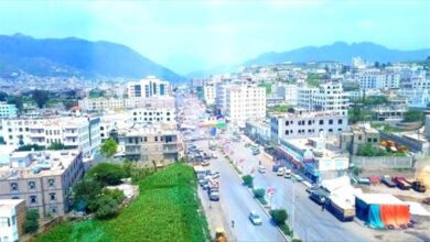 العثور على جثة شاب مشنوق بإب
