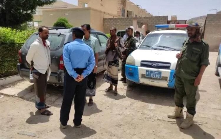 القبض على ثلاثة متهمين بقتل شاب في حضرموت